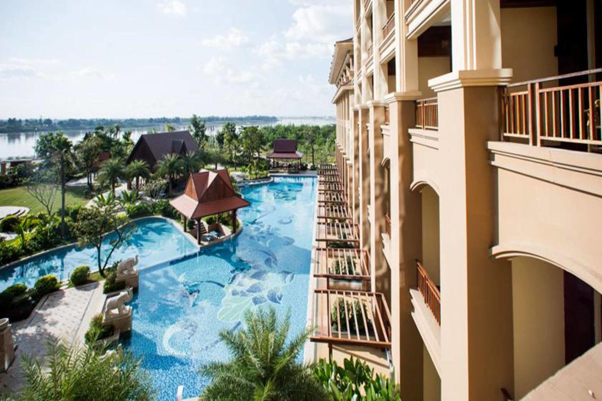 Landmark Mekong Riverside Hotel Vientián Exterior foto